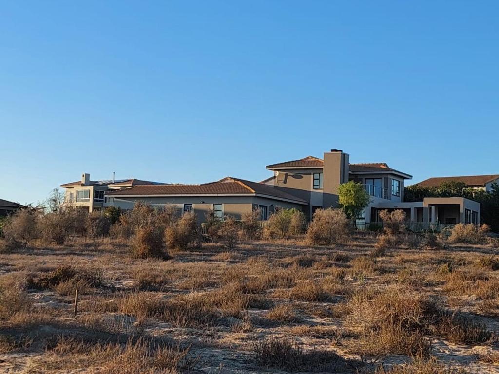 Langebaan Golf Estate - Signature Hole 24hrs power photo 1