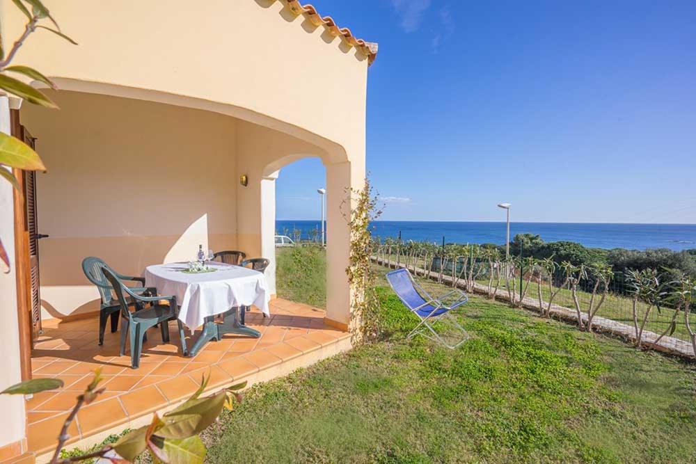 residence baia sant anna con piscina photo 4