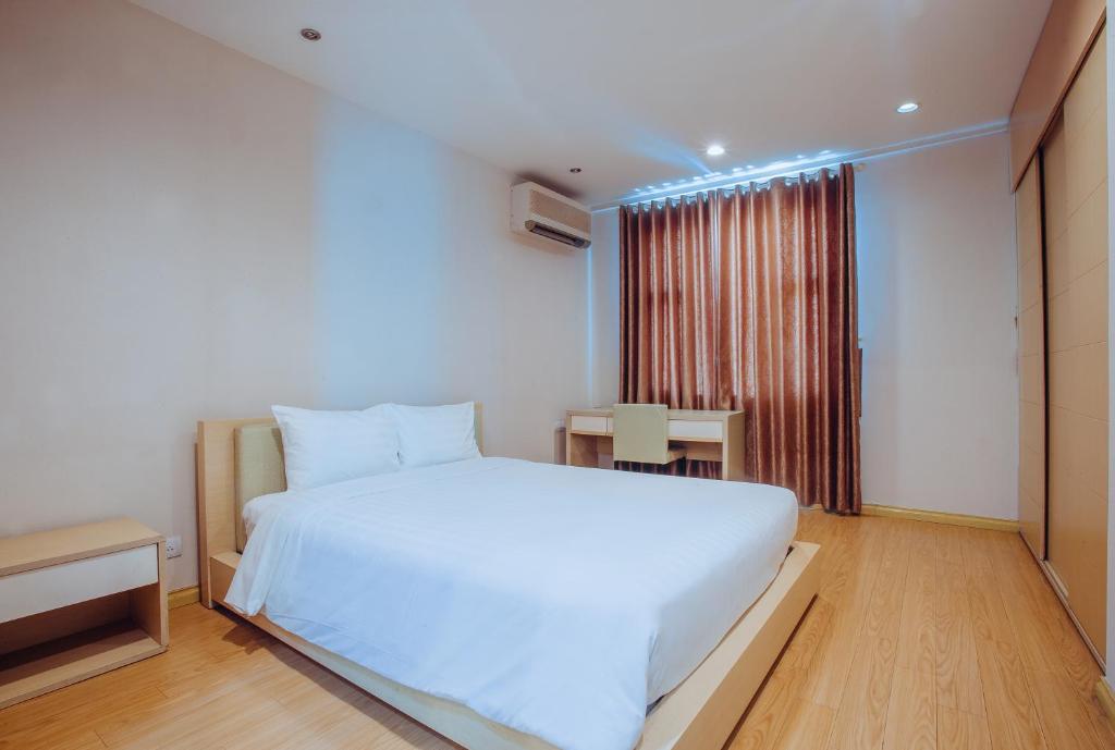 Khách Sạn Vĩnh Trung Plaza Apartments 