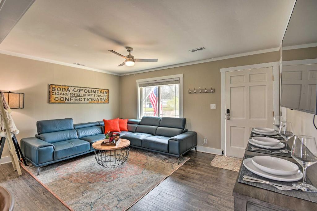 Cozy Murfreesboro Home with Furnished Patio! photo 3