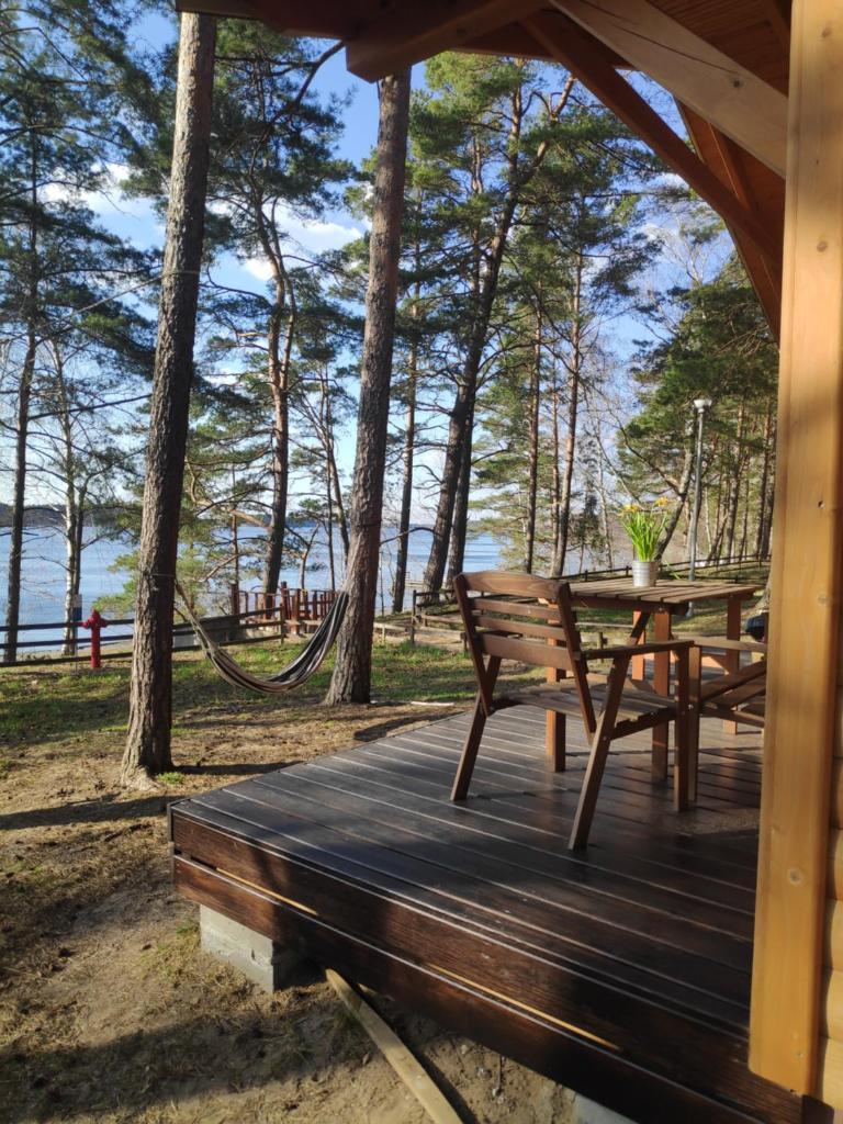 Zakątek Wdzydze -domek nr 7 w pierwszej linii od jeziora photo 1