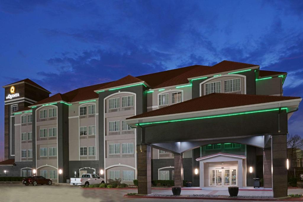 La Quinta by Wyndham Fort Worth Eastchase photo 1