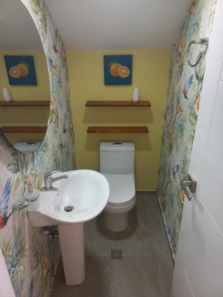 Hermosa Casa Grande De 3 Pisos Barranquilla photo 2