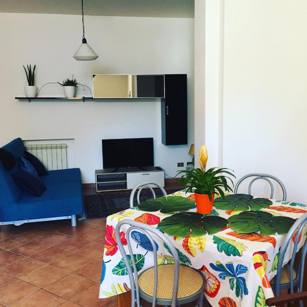 Apartment in the center photo 1