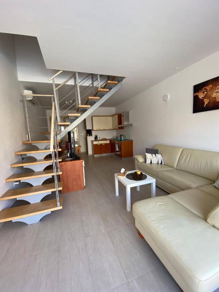 Mira Apartman photo 1