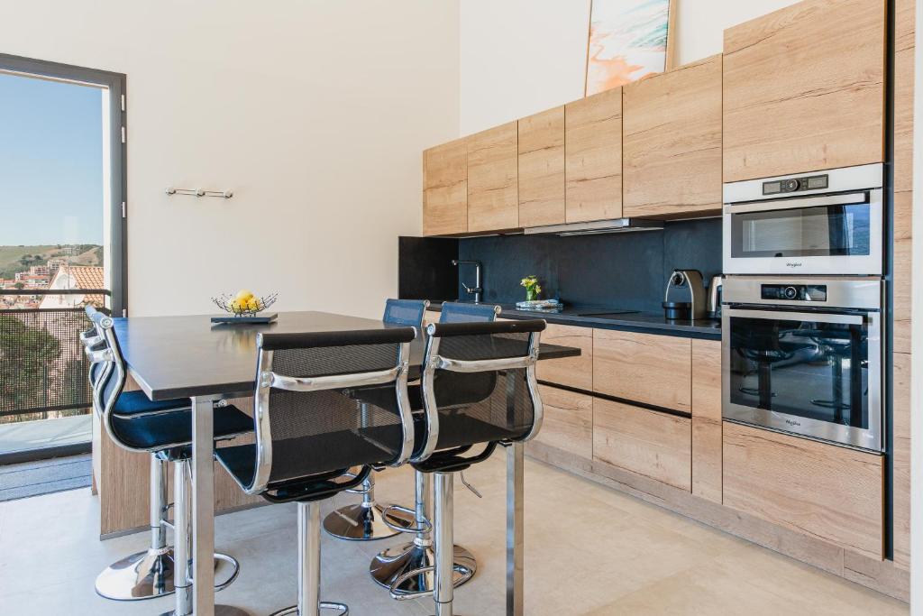 Regina's Banyuls - Modern and brand new apartment photo 4