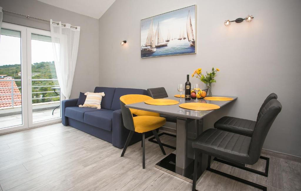 Apartment Vallissurda photo 2