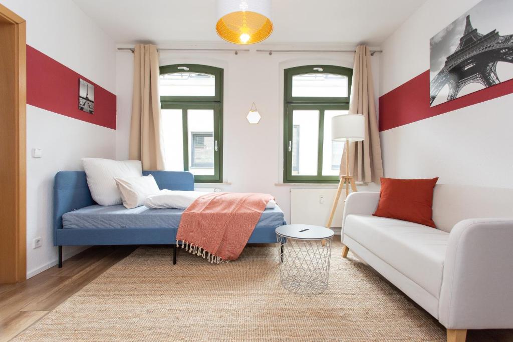 FULL HOUSE Studios - Little Paris Apartment - Nespresso + WiFi inkl. photo 1