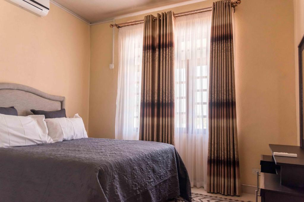 Luxurious Chimwemwe II - Kat-Onga Apartments photo 3