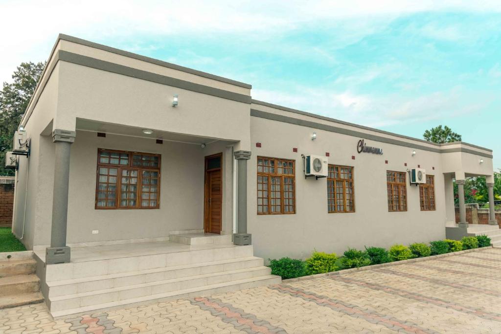 Luxurious Chimwemwe II - Kat-Onga Apartments