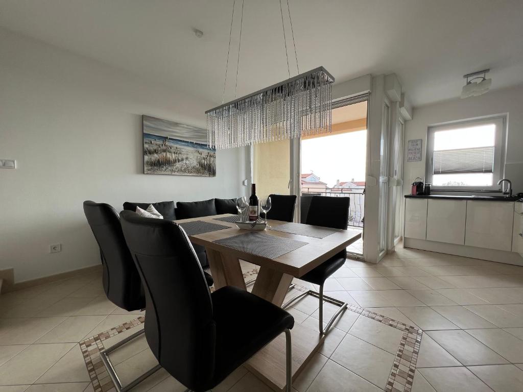 Maj Premium Apartment 4 Sterne - neu renoviert photo 1