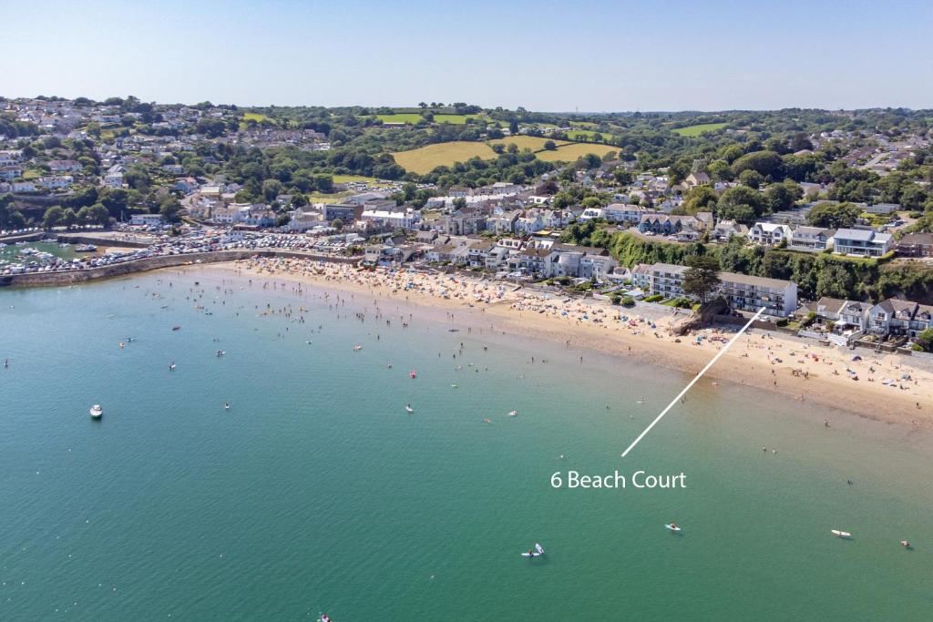 Pleasant View - Direct Beach Access Sea Views and Parking - Tap to explore photos