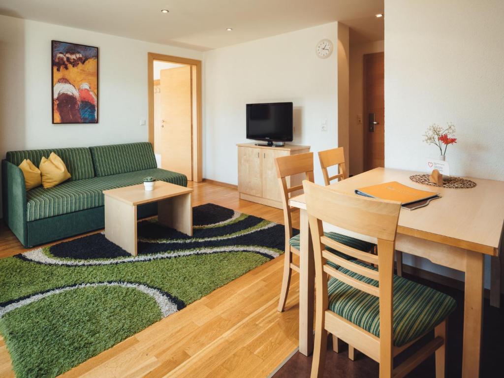 Apartment Ladis-1 by Interhome photo 2