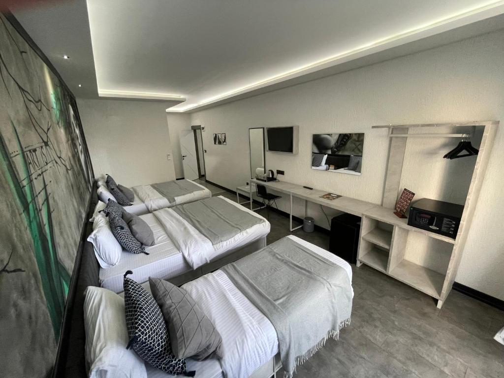 Melanj Airport Hotel photo 3