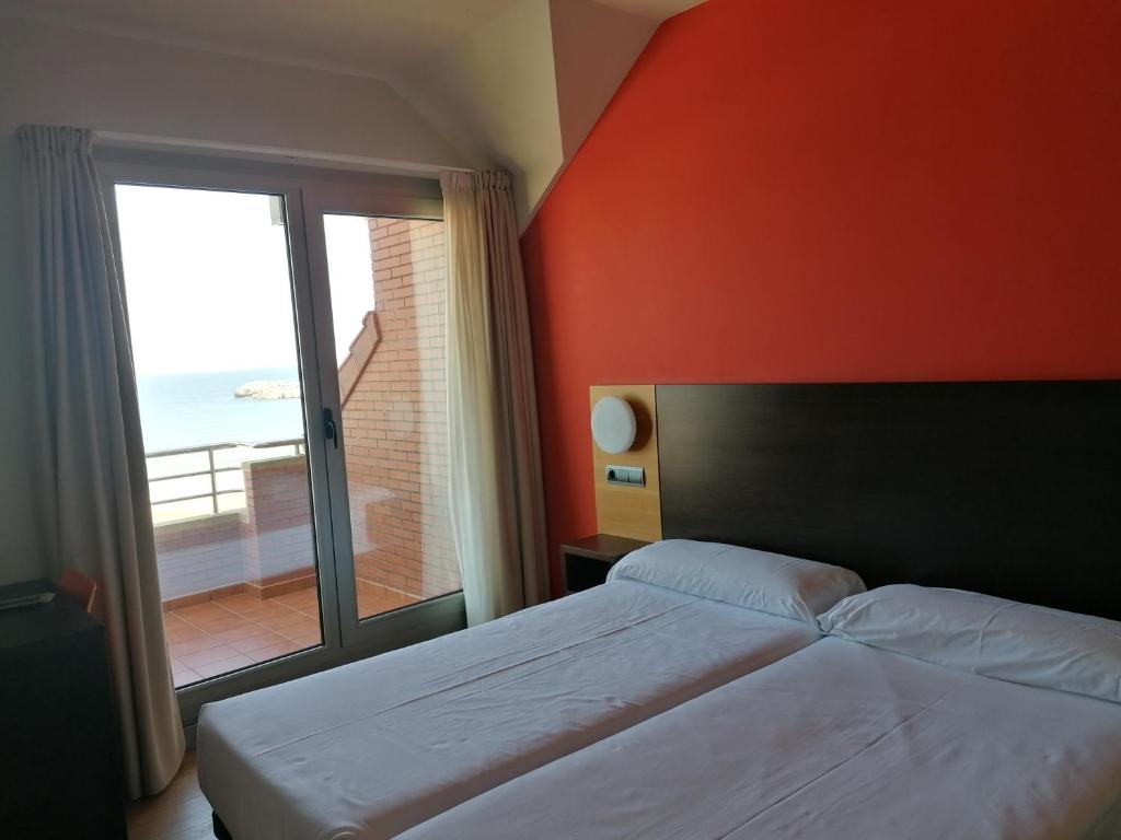 Apartamentos Maritimo Ris con garaje photo 2