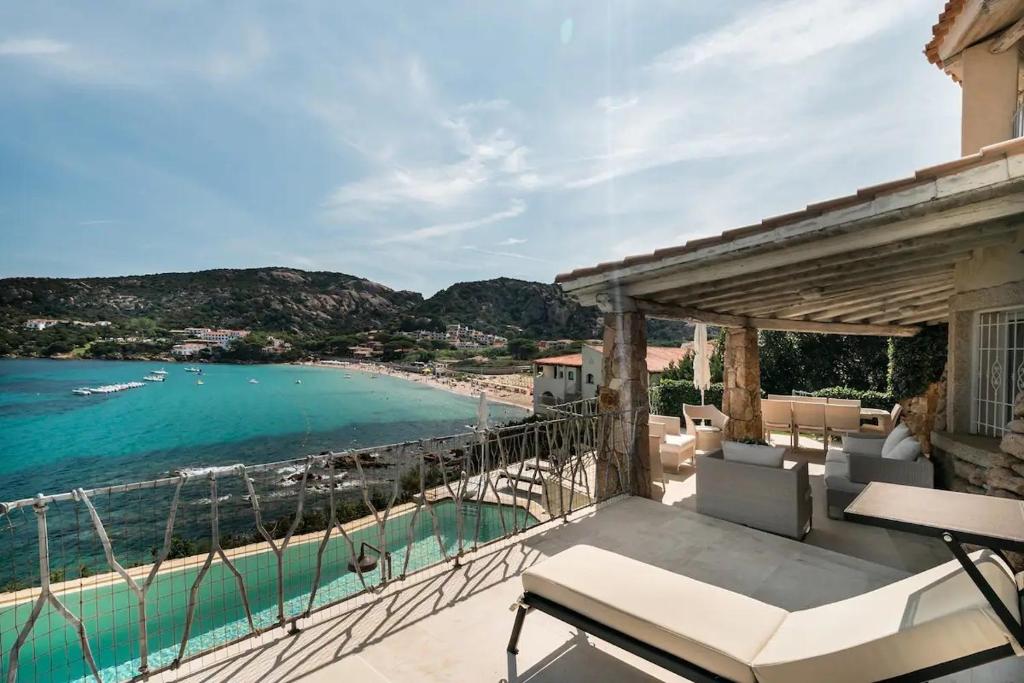 [VILLA SUL MARE] CON PISCINA E JACUZZI PRIVATA photo 2