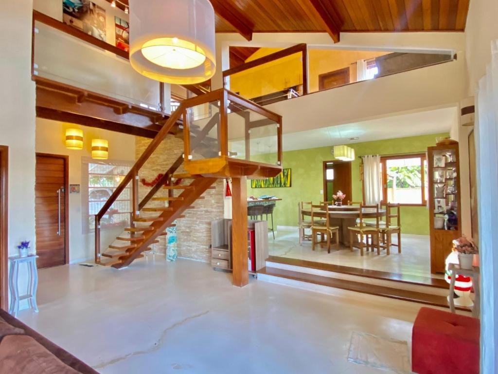 Casa encantadora com piscina aquecida em condomínio photo 2