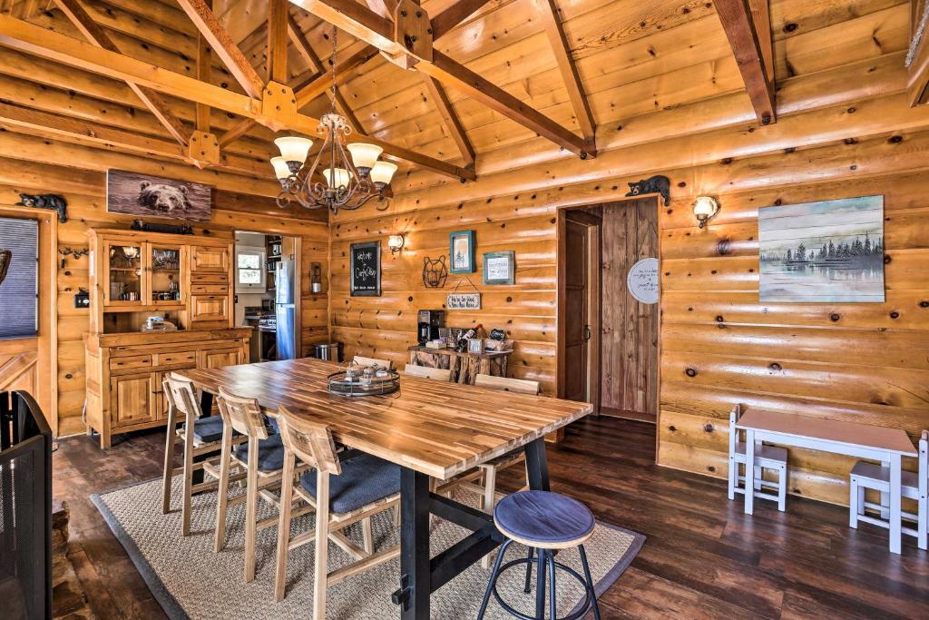 Bright Big Bear Cabin with Hot Tub and Game Room! photo 2