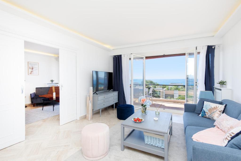 Suite Riviera - Sea View - Clim - 50M Plage - Residence de standing - Spacieux 180 M2 - Parking photo 2