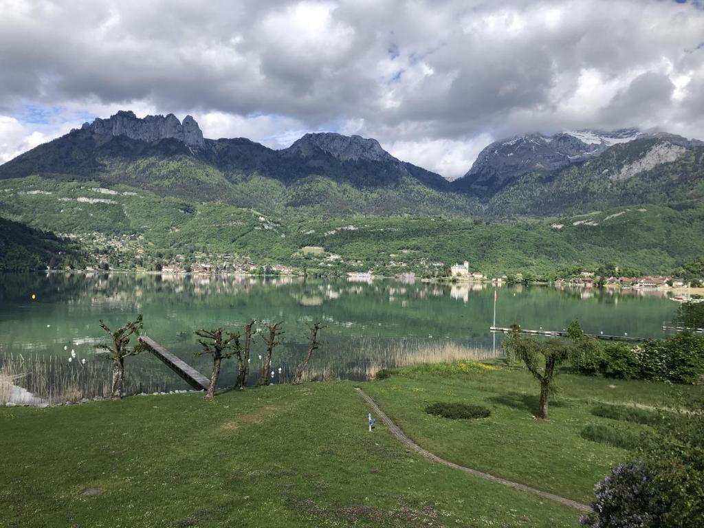 Lac paradisiaque photo 1