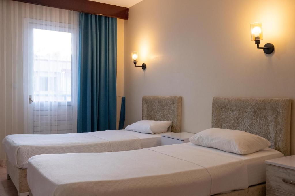 Arden Hotel photo 3