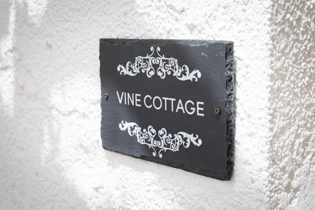 LIMASSOL AKROTIRI VINE COTTAGE a photo 1