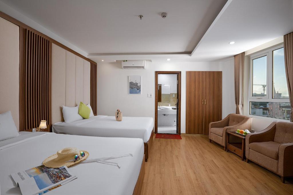 PARIAT RIVER FRONT HOTEL DA NANG
