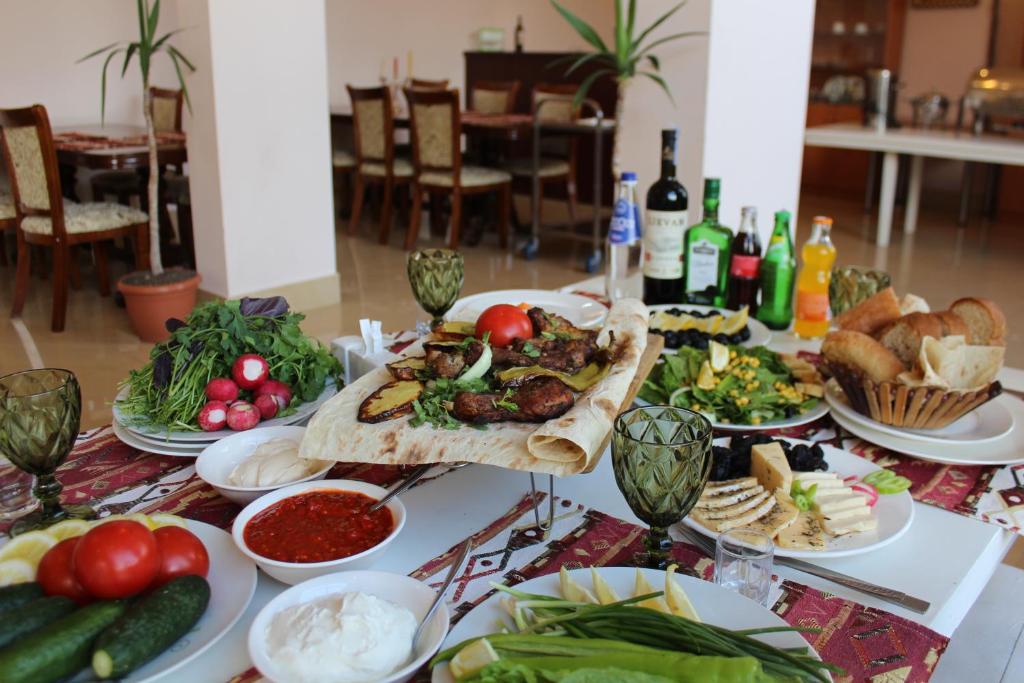 Diligence Hotel & restaurant photo 3