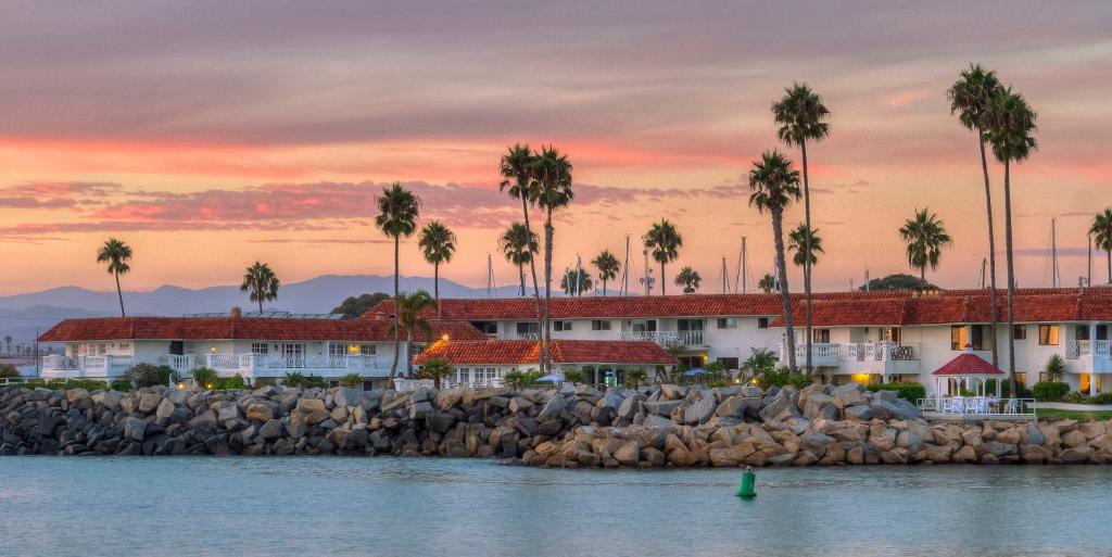 Oceanside Marina Suites image