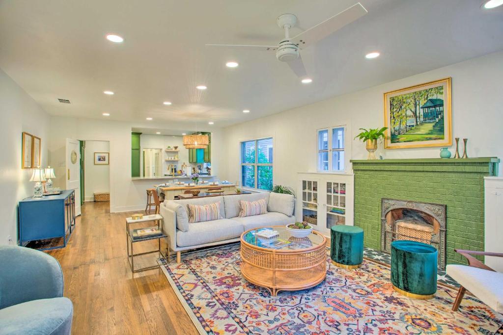 Newly Updated and Charming Azalea District Home photo 2