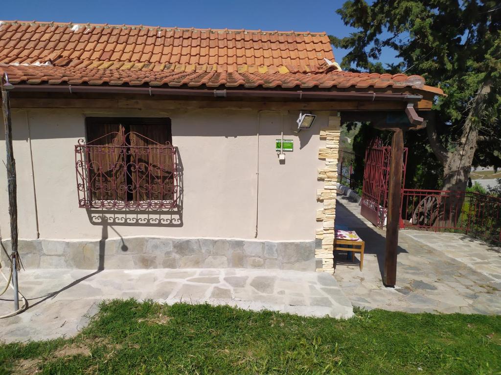 Real Holidays Antoniadou - Rustic House photo 2