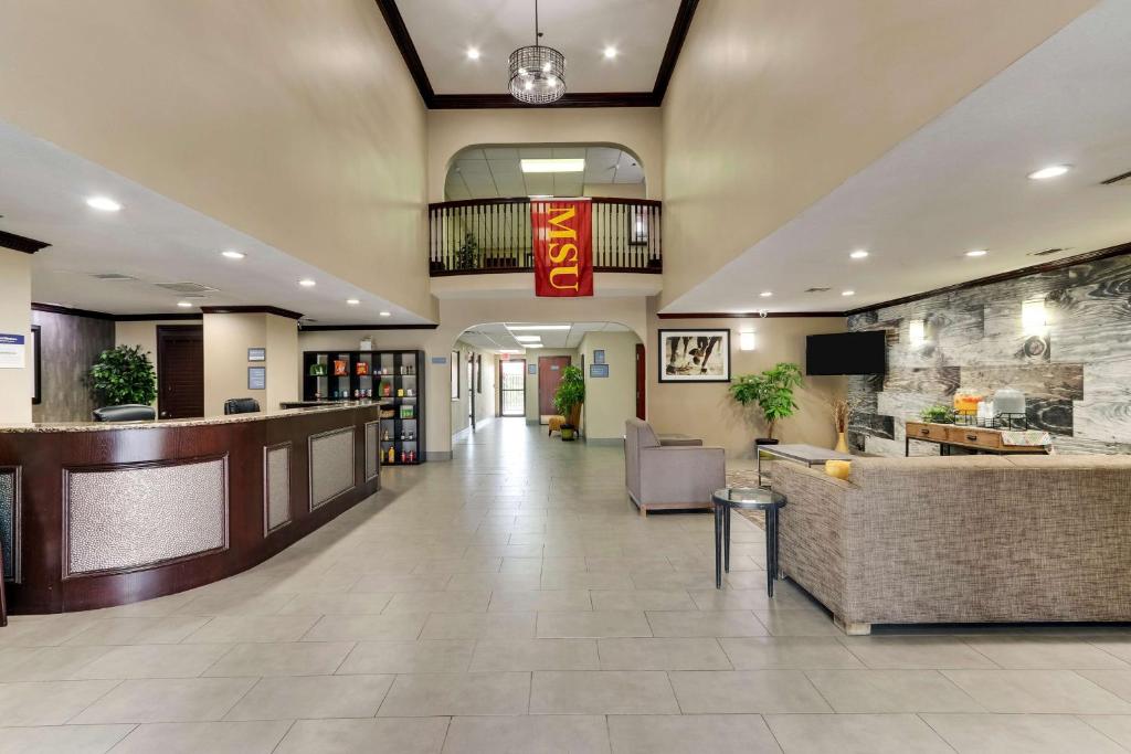 Best Western Plus University Inn & Suites image