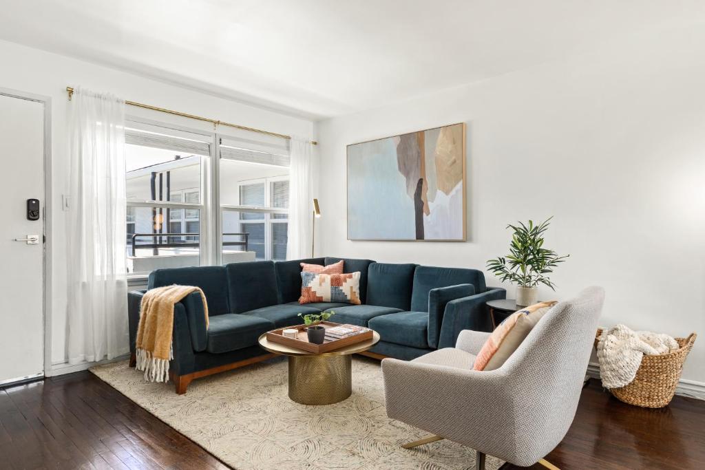 Spacious Coastal Apartment in a Colorful Community - NRP22-00590 image