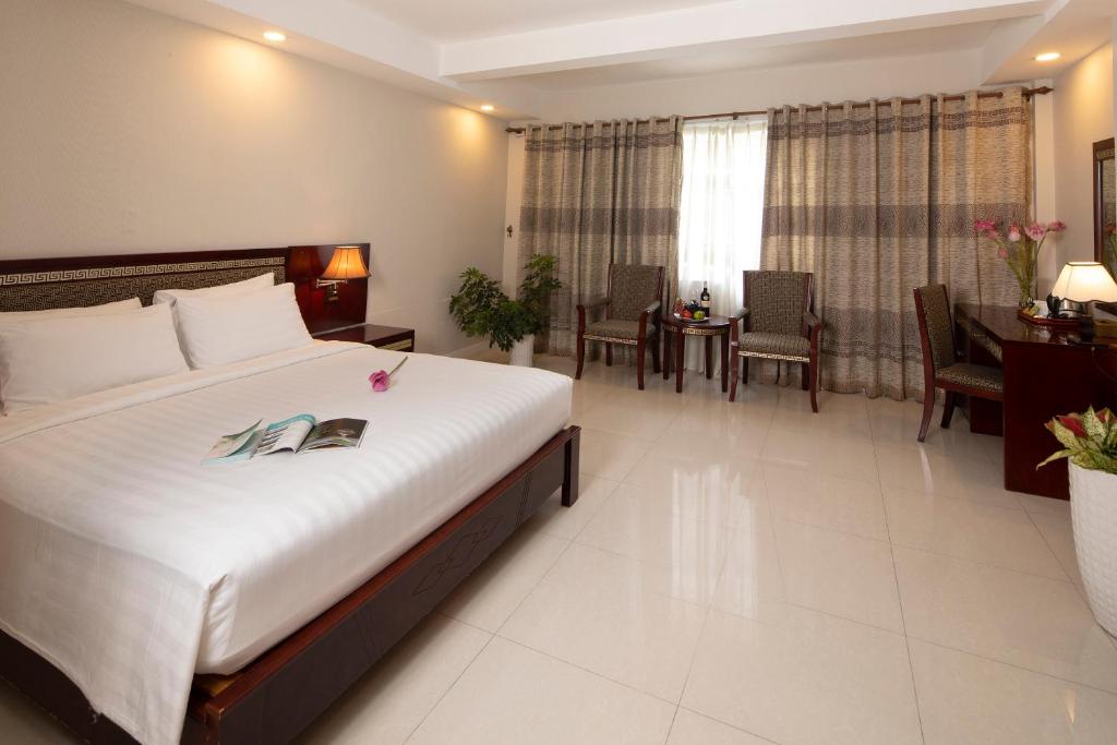 Sunshine Boutique Hotel Phu My Hung