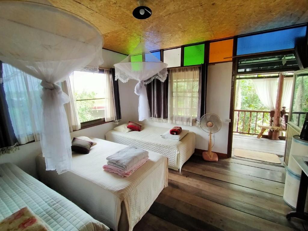 Metha Country View Homestay Singburi photo 1