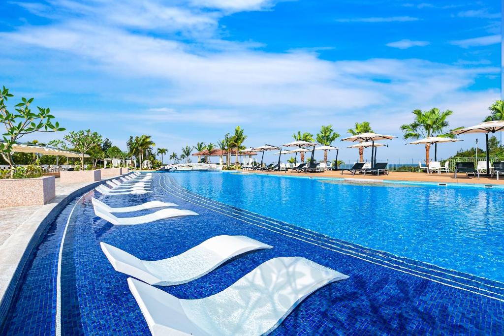 Oriental Hotel Okinawa Resort & Spa photo 1