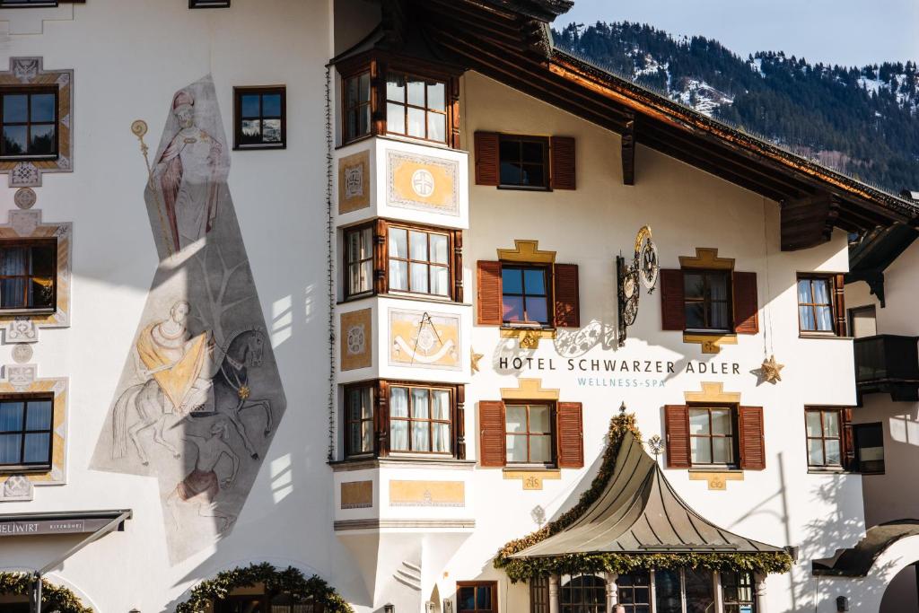 Schwarzer Adler Kitzbühel - Adults Only photo 1