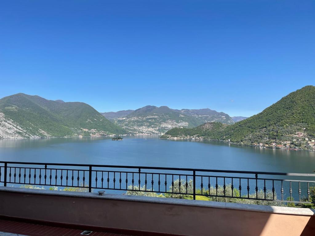 Lake Iseo - Gli ulivi 1 photo 3
