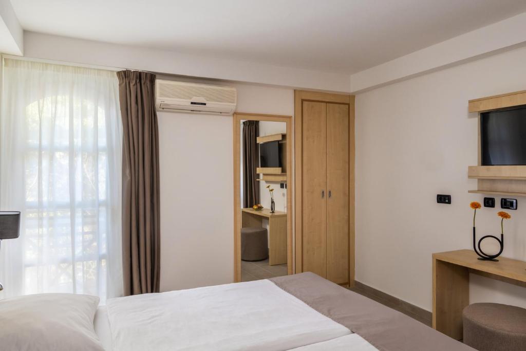 Hotel Delfin photo 3