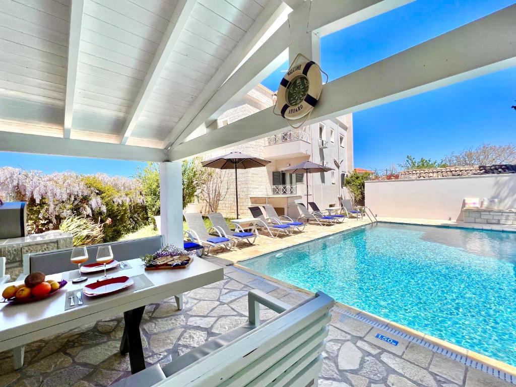 Beach Villa Heart House with private pool photo 1