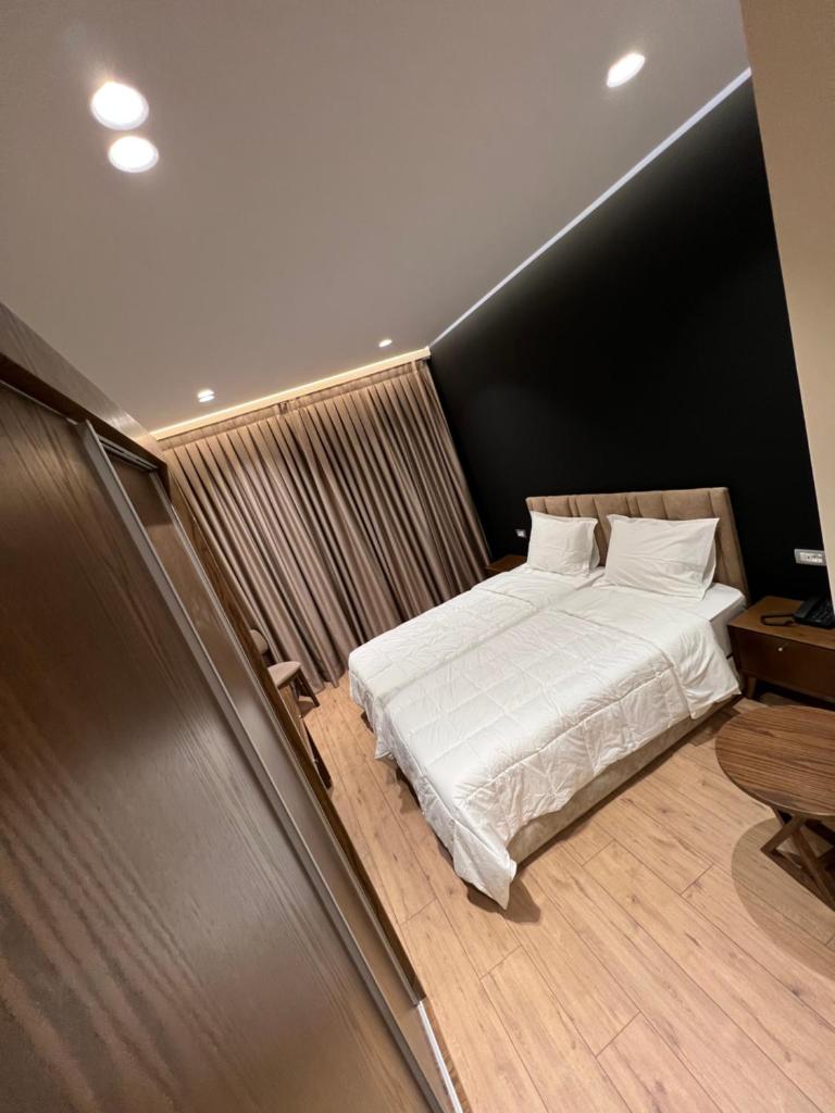 WHITE CROWN HOTEL photo 4