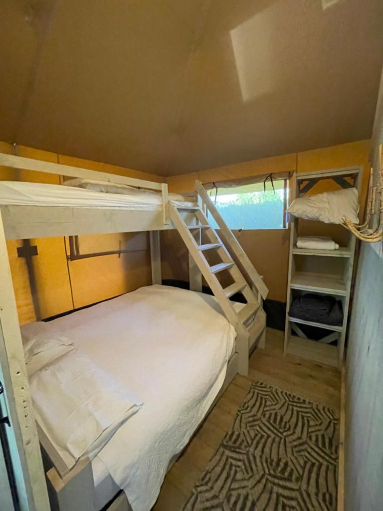 Glamour Glamping at little beach photo 2