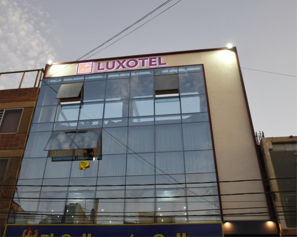 Hotel Luxotel Chincha photo 4