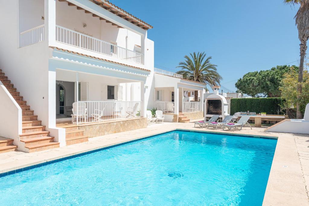 NEW! Apartment SUNSET 2 with Pool, BBQ, Wifi in Cala D'or, Mallorca photo 4