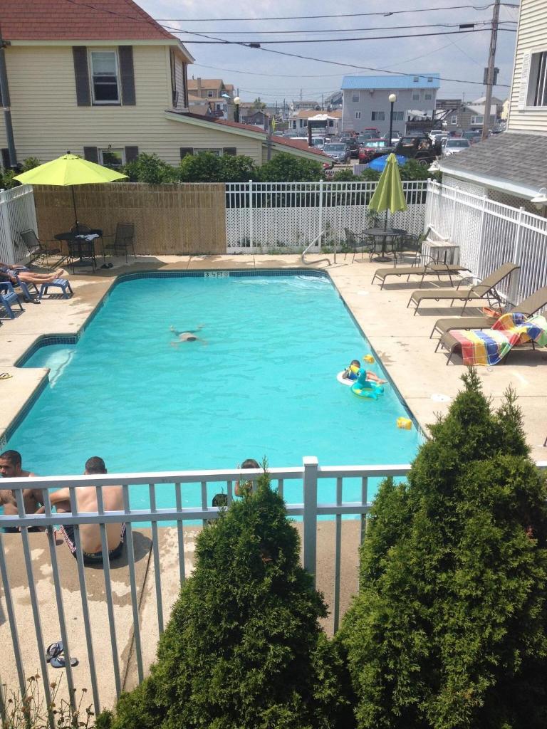 SHIPS INN Hotel image