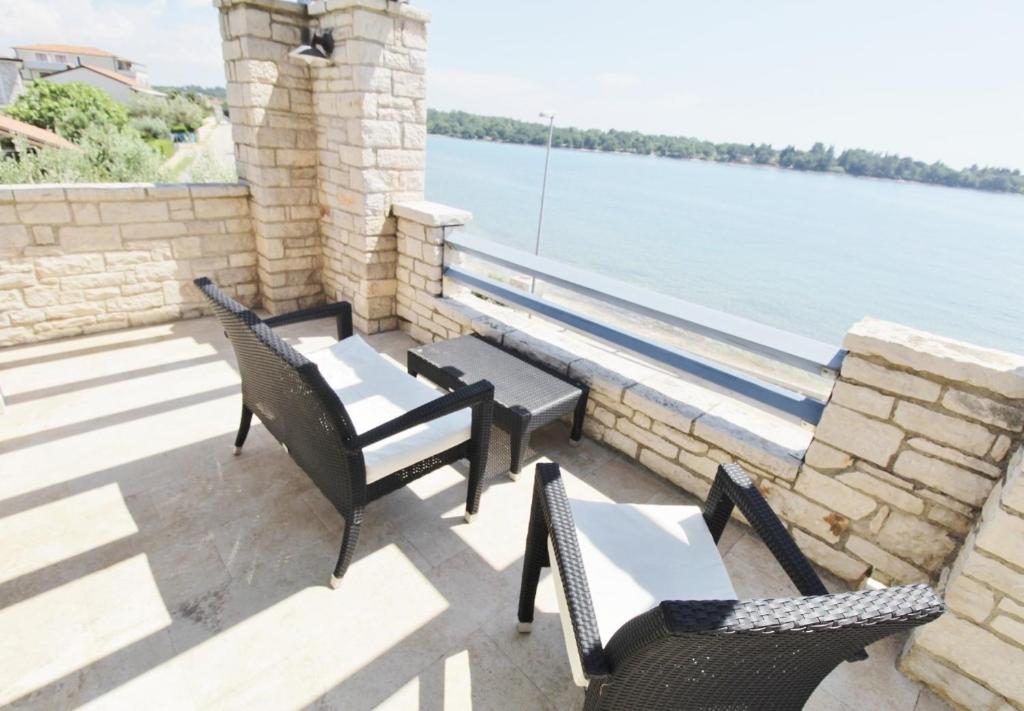 Istrian villa with unique sea view photo 1