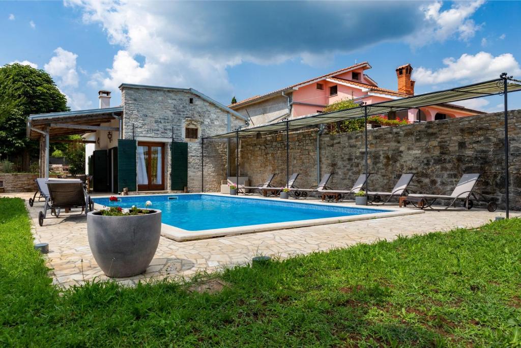 Casa Dea Holiday Home with Private Pool photo 4