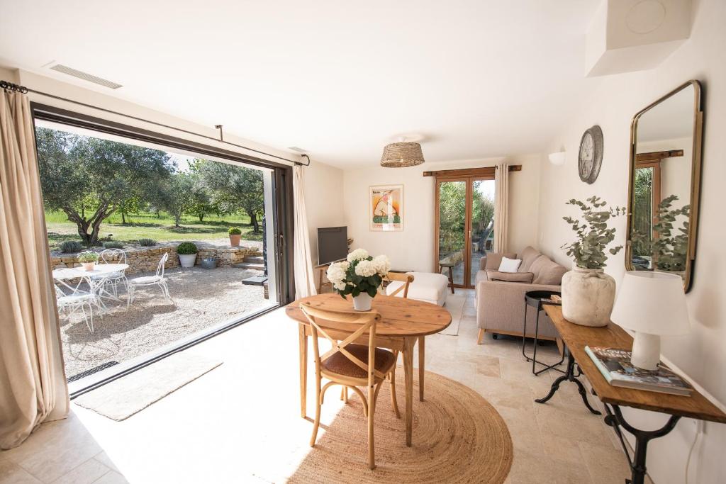 La Petite Ruche, 1 bedroom Gite in the Luberon photo 1