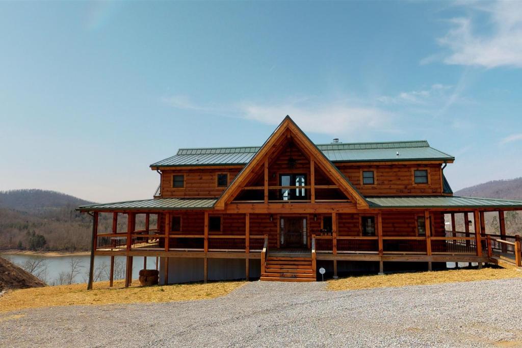 Elk Lodge photo 1