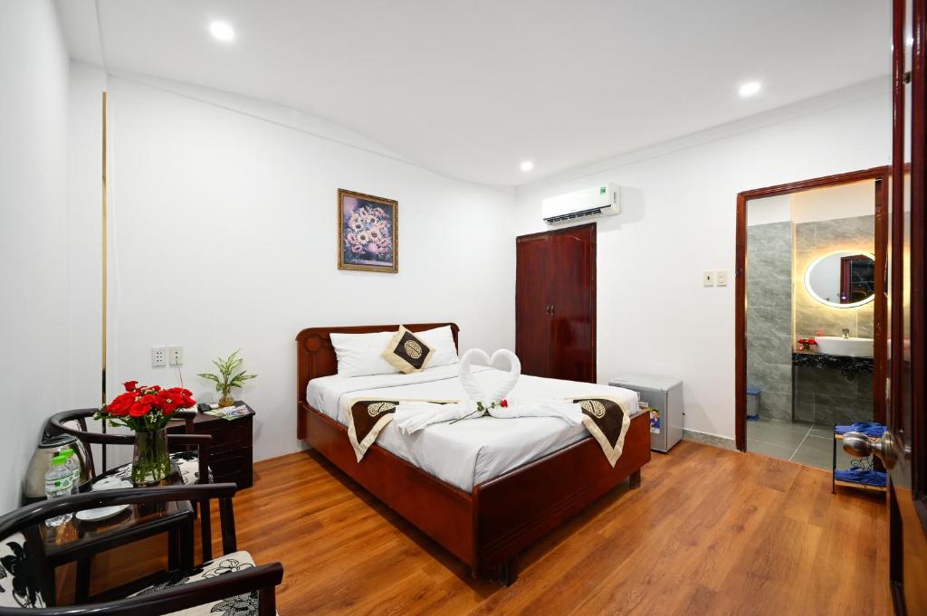 N.Y. Kim Phương Hotel